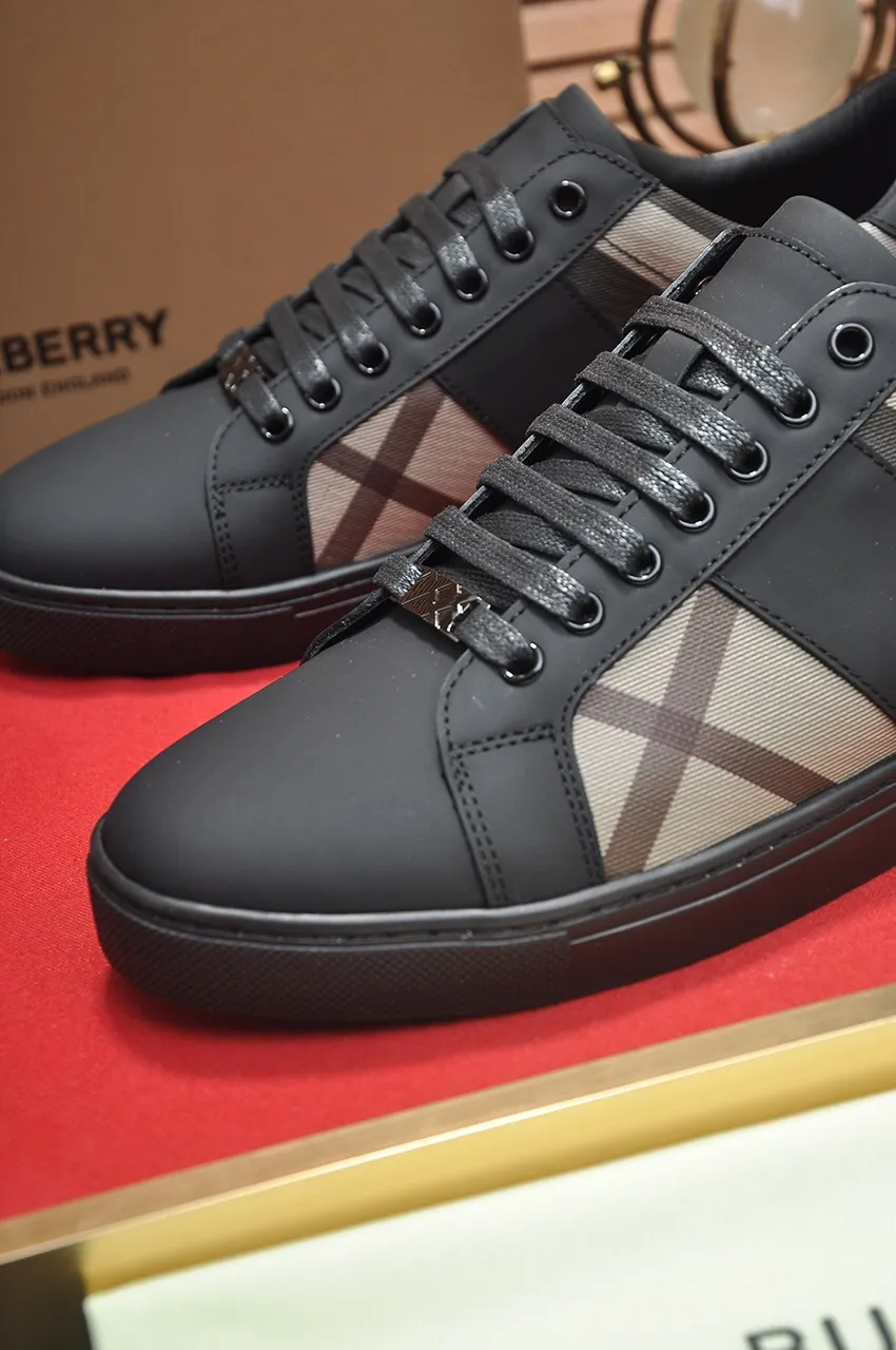 Men's shoes💰480💶[Burberry] (cowhide lining) classic low-top sneakers｜Imported cowhide with classic plaid fabric｜Cow leather lining｜Original outsole｜Fine workmanship and comfortable to wear Size: 38-44 (customized at 45)